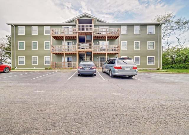 Property at 3230 E John Hinkle Pl Unit D4, Bloomington, IN 47408, 3 beds, 2 baths