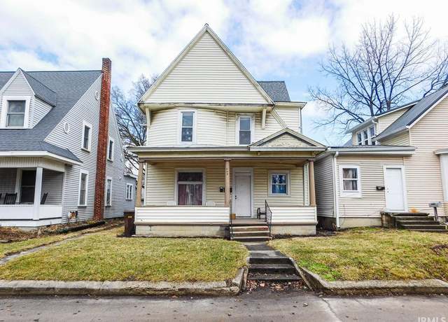 Property at 409 W Wabash St, Bluffton, IN 46714, 4 beds, 2 baths