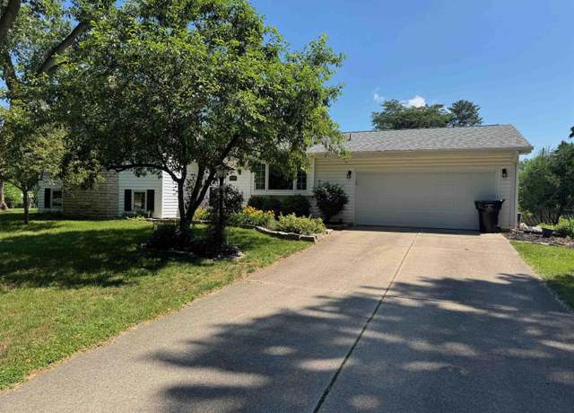Property at 52760 Brandel Ave, South Bend, IN 46635, 5 beds, 2.5 baths