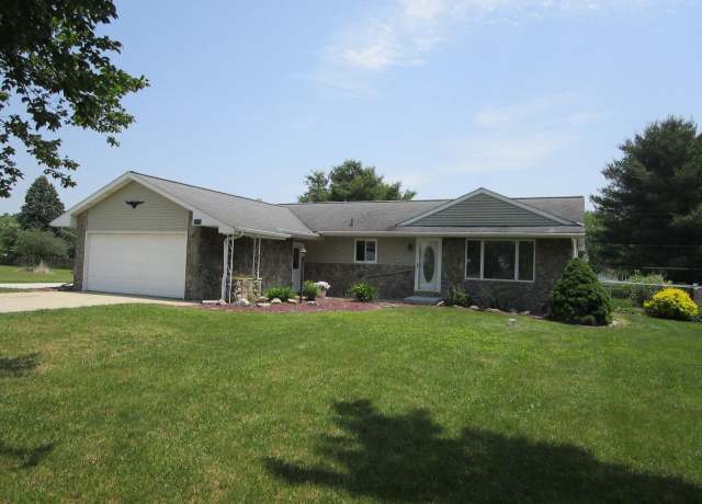 Property at 1575 N 075 E, Lagrange, IN 46761, 3 beds, 2 baths