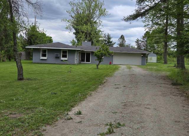 Property at 6984 County Road 327, Garrett, IN 46738, 4 beds, 2 baths