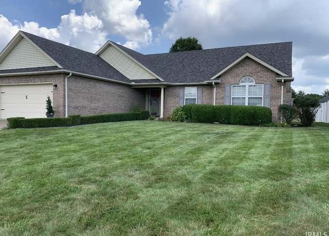 Property at 4660 Miranda Dr, Newburgh, IN 47630, 4 beds, 2 baths