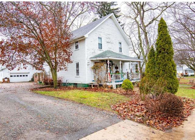 Property at 552 N Hartman St, Nappanee, IN 46550, 5 beds, 2 baths