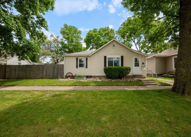 Property at 425 N Washington St, Delphi, IN 46923, 3 beds, 1.5 baths