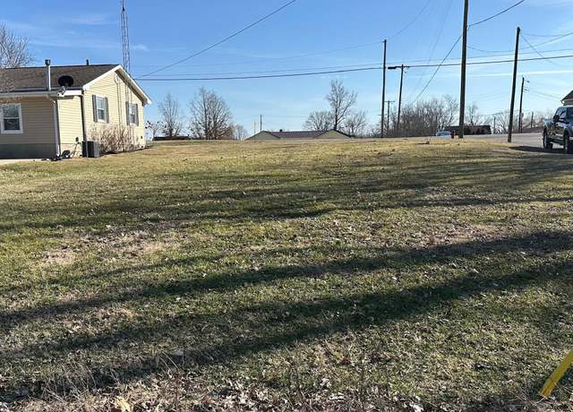 Property at 423 W College St, Oakland City, IN 47660