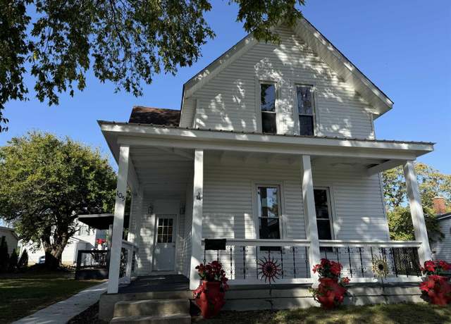 Property at 105 S Main St, Knox, IN 46534, 3 beds, 2 baths