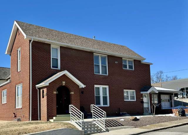 Property at 402 W 6th St, Jasper, IN 47546, 5 beds, 3 baths