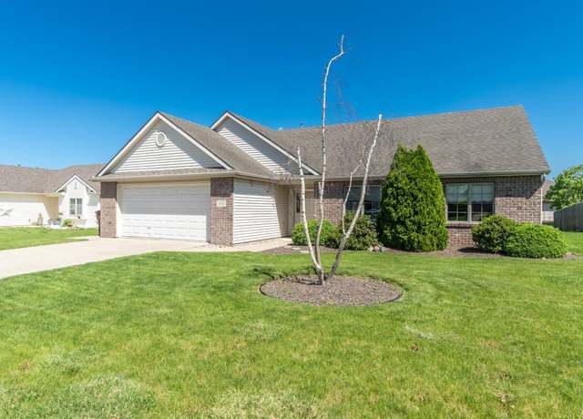 Property at 1116 Sycamore Ct, Auburn, IN 46706, 3 beds, 2 baths