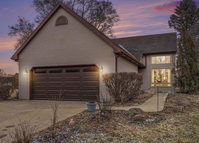 Property at 2114 S SR 25 Rd, Warsaw, IN 46580, 3 beds, 2.5 baths