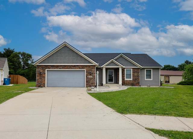 Property at 2410 Trillium Cv, Huntertown, IN 46748, 3 beds, 3 baths