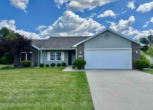 Property at 2306 Northcrest Dr, Angola, IN 46703, 3 beds, 2 baths