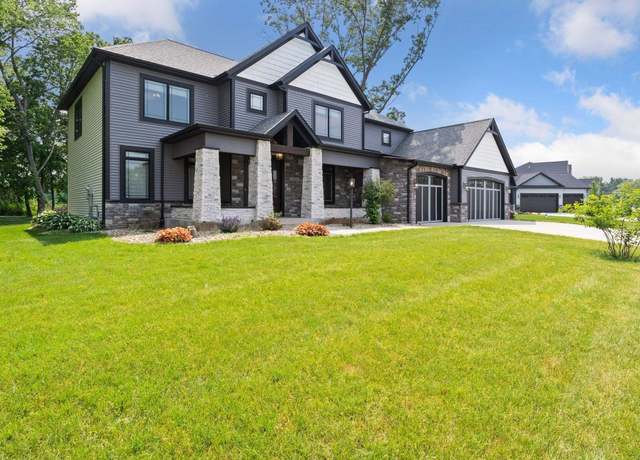 Property at 51680 Salem Meadows Dr, Granger, IN 46530, 5 beds, 5.5 baths