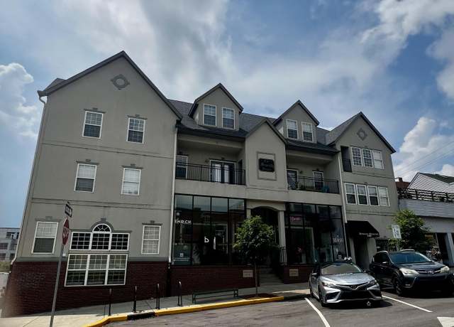 Property at 126 E 6th St, Bloomington, IN 47408, 28 beds, 25.5 baths