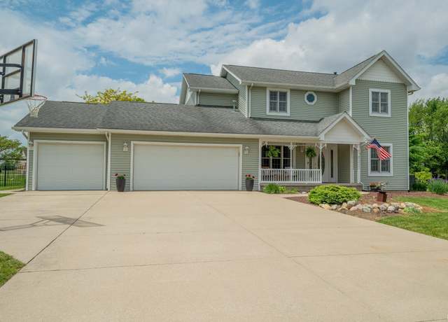 Property at 810 White Tail Ct, Greentown, IN 46936, 4 beds, 2.5 baths
