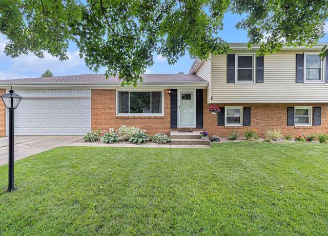 Property at 1347 Matthews Ln, South Bend, IN 46614, 4 beds, 2 baths