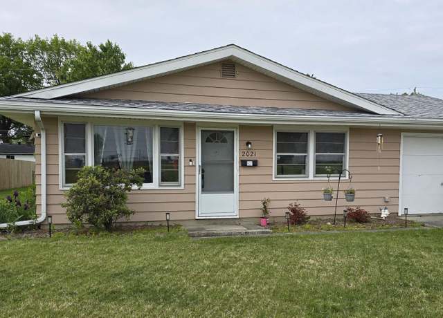 Property at 2021 Huffman Blvd, Fort Wayne, IN 46808, 3 beds, 1 bath