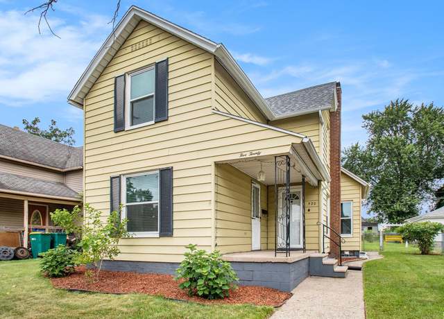 Property at 520 W Grove St, Mishawaka, IN 46545, 3 beds, 1 bath