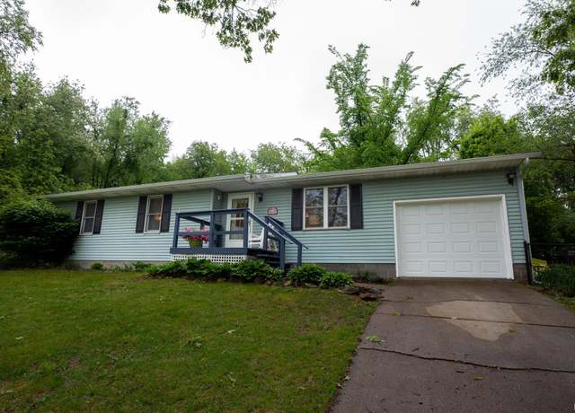 Property at 19592 Maple Rd, Argos, IN 46501, 4 beds, 2 baths