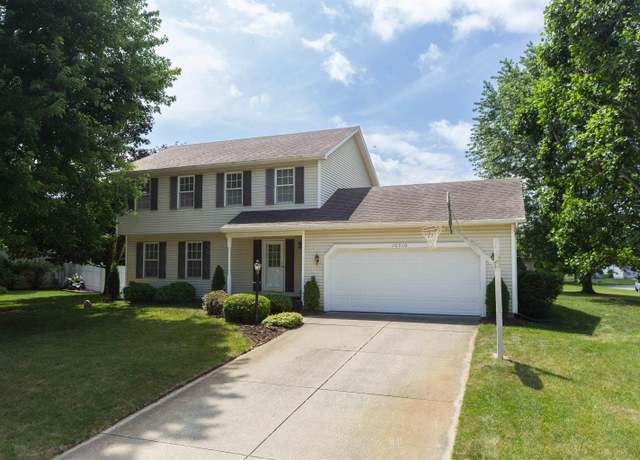 Property at 10310 Pleasant Valley Ct, Osceola, IN 46561, 4 beds, 2.5 baths
