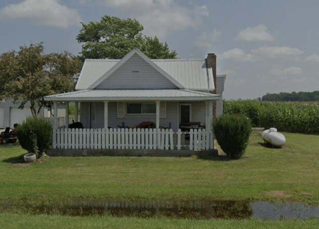Property at 9047 S State Road 25 Rd, Rochester, IN 46975, 3 beds, 1 bath