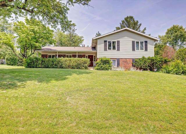 Property at 2403 E Covenanter Dr, Bloomington, IN 47401, 4 beds, 2.5 baths