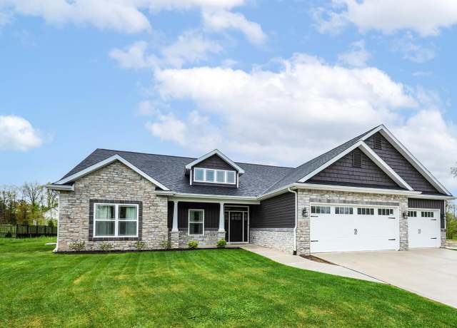 Property at 10271 Chestnut Creek Blvd, Fort Wayne, IN 46814, 3 beds, 2 baths