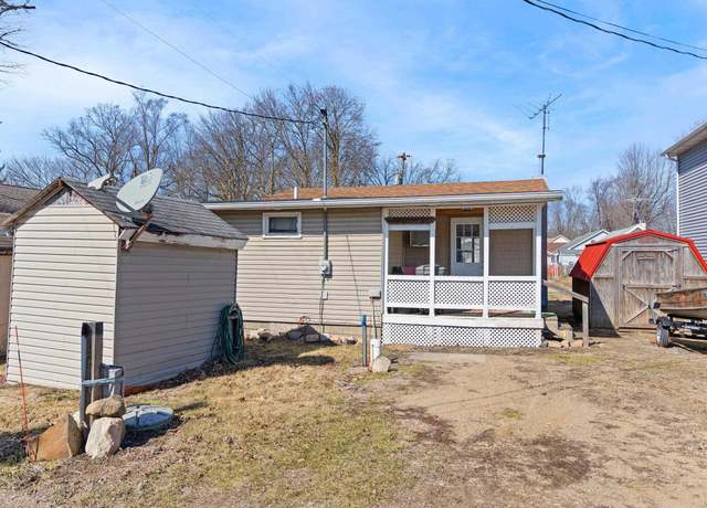 Property at 11555 E 335 Rd S, Lagrange, IN 46761, 2 beds, 1 bath
