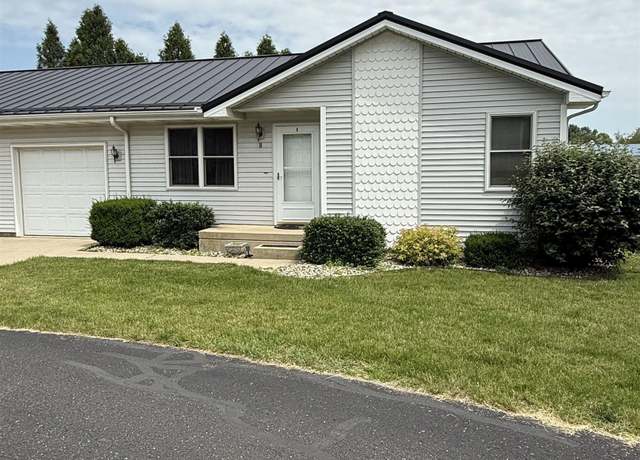 Property at 1001 N Harrison St #8, Syracuse, IN 46567, 2 beds, 2 baths