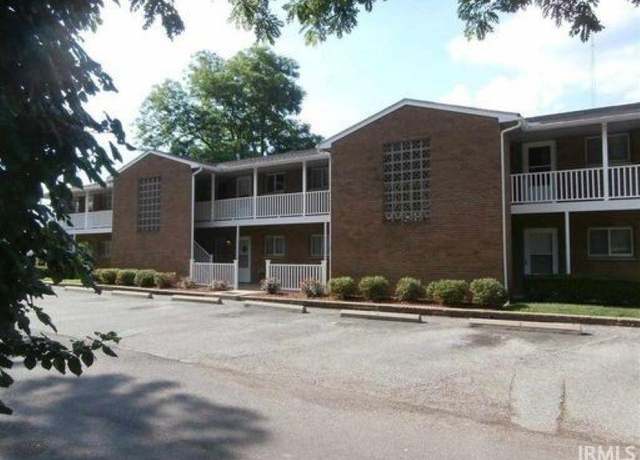 Property at 326 W Kenwood Dr, Bloomington, IN 47404, 12 beds, 12 baths