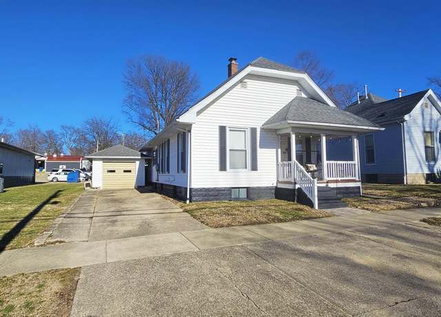 Property at 819 N Mulberry St, Mount Carmel, IL 62863, 2 beds, 1.5 baths