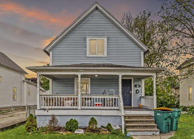 Property at 115 E 9th St, Mishawaka, IN 46544, 3 beds, 2.5 baths