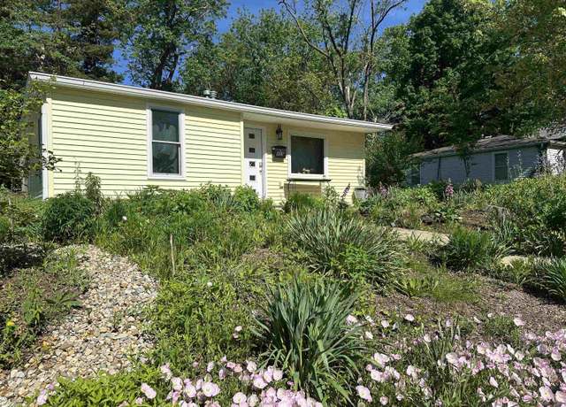 Property at 803 N Maple St, Bloomington, IN 47404, 2 beds, 2 baths