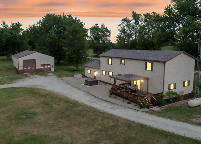 Property at 6780 E 500 N, Fremont, IN 46737, 3 beds, 2.5 baths