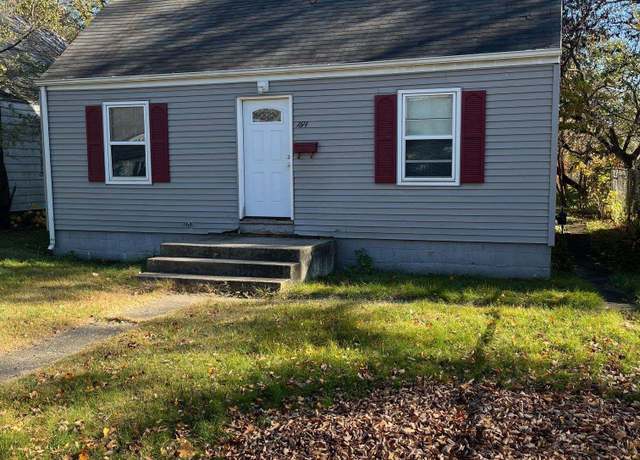 Property at 1614 N Johnson St, South Bend, IN 46628, 3 beds, 1.5 baths