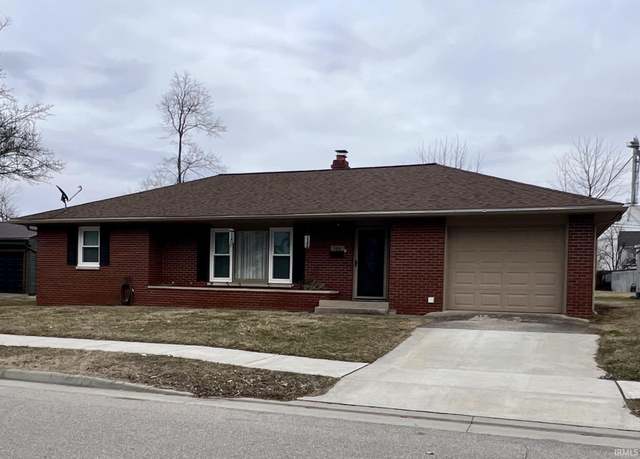 Property at 366 N 2nd St, Orleans, IN 47452, 3 beds, 1 bath