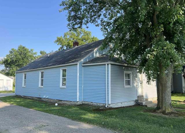 Property at 714 S 12th St, Goshen, IN 46526, 4 beds, 1 bath
