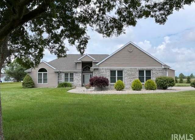 Property at 14002 Aboite Rd, Roanoke, IN 46783, 3 beds, 2.5 baths