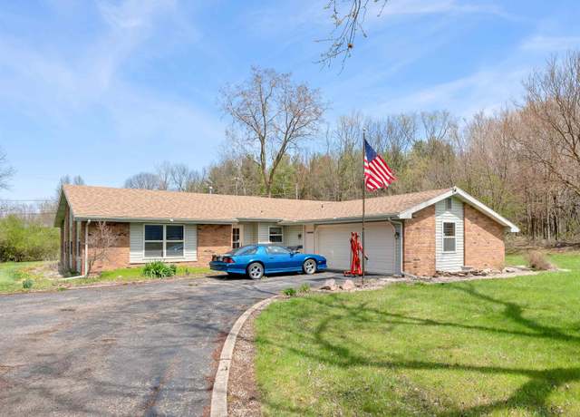 Property at 2557 County Road 60, Auburn, IN 46706, 3 beds, 2 baths