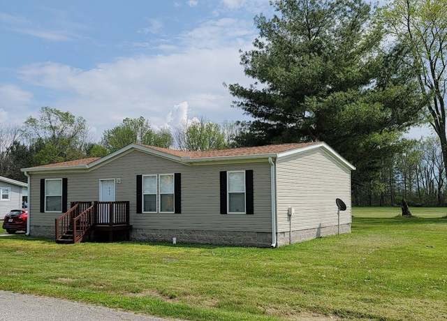 Property at 317 W Main St, Sandborn, IN 47578, 3 beds, 2 baths
