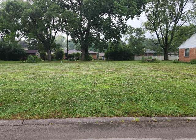 Property at 1808 N Winthrop Rd, Muncie, IN 47304
