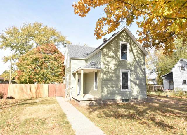 Property at 203 E Main St, Fowler, IN 47944, 3 beds, 1.5 baths