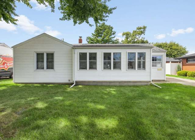 Property at 157 Manor Dr, Mishawaka, IN 46544, 2 beds, 2 baths