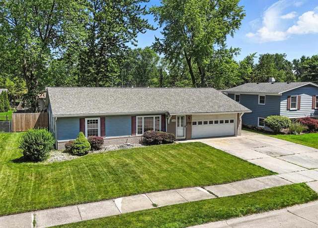 Property at 1730 Saint Louis Ave, Fort Wayne, IN 46819, 3 beds, 2 baths