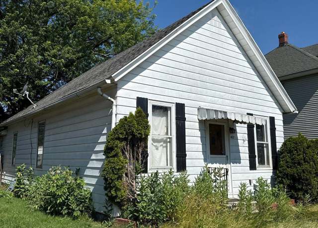 Property at 437 Harris St, South Bend, IN 46619, 3 beds, 1 bath