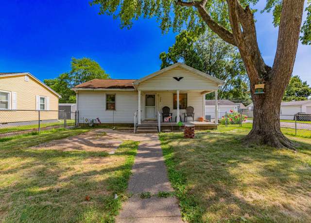 Property at 2239 Kathleen Ave, Evansville, IN 47714, 3 beds, 1.5 baths