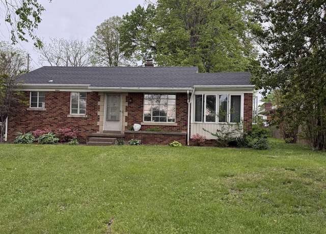 Property at 2924 Bergdolt Rd, Evansville, IN 47711, 3 beds, 2 baths