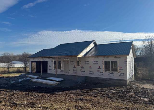 Property at 5845 W Duvall Rd, Bloomington, IN 47403, 3 beds, 2 baths