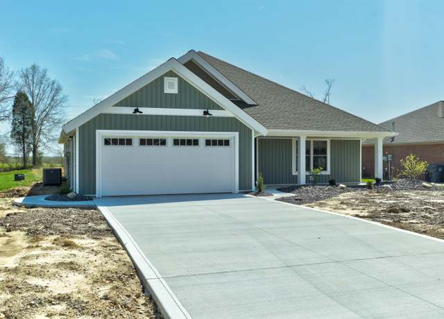 Property at 961 W Rudolph Ln, Santa Claus, IN 47579, 3 beds, 2 baths