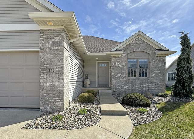 Property at 142 River Park Dr, Middlebury, IN 46540, 3 beds, 3 baths