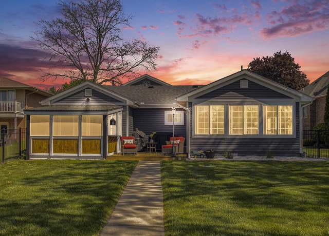 Property at 23124 Greenleaf Blvd, Elkhart, IN 46514, 4 beds, 2.5 baths